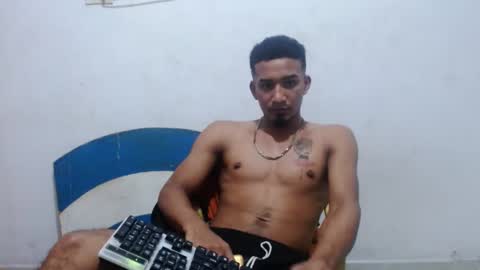 Snapshot of blackpassion2112 chatting on September 13, 7:49 pm JeinsBlack online show from September 13, 7:49 pm