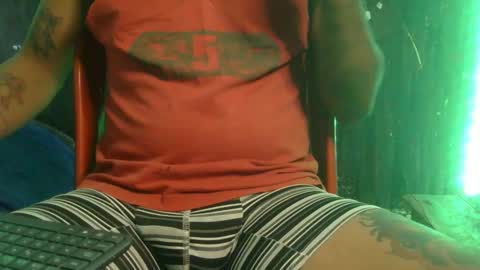 i am D.L online show from March 4, 3:26 pm