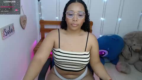 blackqueen_18 online show from December 12, 5:10 am