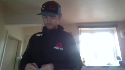 Snapshot of blackvswhite2022 chatting on February 11, 1:51 pm blackvswhite2022 online show from February 11, 1:51 pm