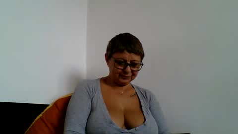 Black Widow online show from October 24, 10:16 am