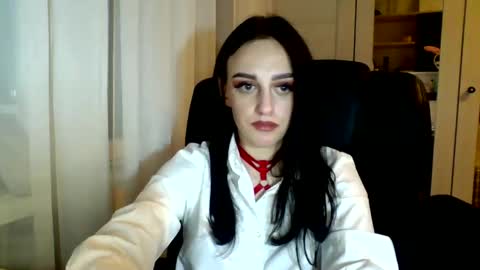 Snapshot of blacky_berry chatting on February 23, 8:44 pm Ivy online show from February 23, 8:44 pm