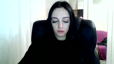 Snapshot of blacky_berry chatting on January 30, 6:54 pm Ivy online show from January 30, 6:54 pm