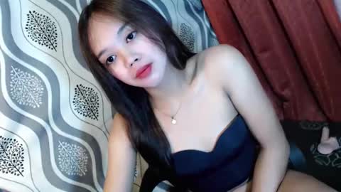 sweetyluna online show from December 15, 8:04 pm