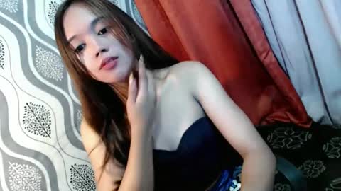 sweetyluna online show from January 7, 12:45 am