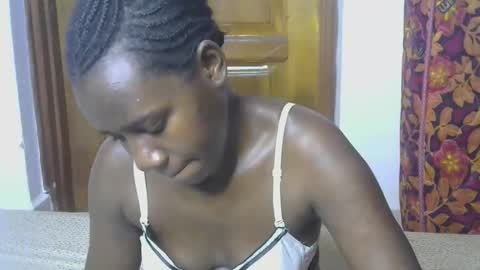 VIVIAN online show from October 8, 12:22 pm