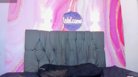 Blair online show from February 3, 11:25 am