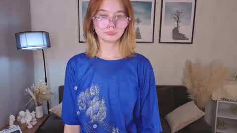 Eliza online show from October 17, 11:47 am