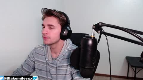 Snapshot of blakemiles2 chatting on December 9, 5:19 pm Blake Miles online show from December 9, 5:19 pm
