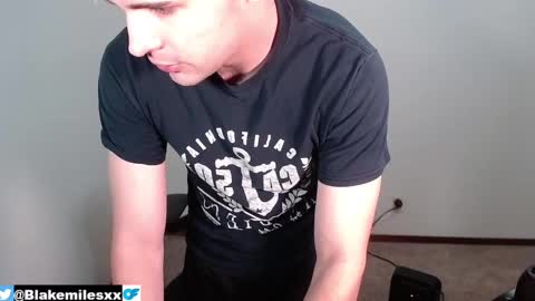 Snapshot of blakemiles2 chatting on February 17, 12:54 am Blake Miles online show from February 17, 12:54 am