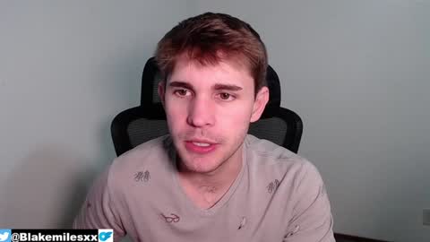 Snapshot of blakemiles2 chatting on February 5, 7:07 am Blake Miles online show from February 5, 7:07 am
