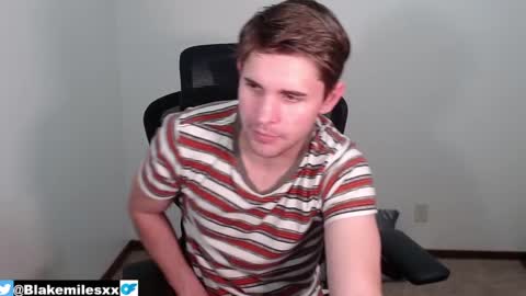 Snapshot of blakemiles2 chatting on March 2, 12:31 am Blake Miles online show from March 2, 12:31 am