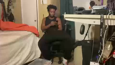 Blackjag00 online show from October 15, 7:32 am