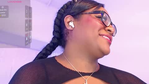 Snapshot of blakmillerrgilson1 chatting on February 18, 12:48 am Blak Miller Gilson online show from February 18, 12:48 am