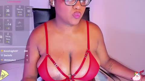 Snapshot of blakmillerrgilson1 chatting on January 27, 12:01 am Blak Miller Gilson online show from January 27, 12:01 am