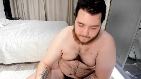 Edward online show from March 1, 6:12 pm