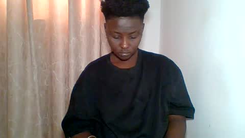 blaq_pearl online show from June 23, 5:15 am