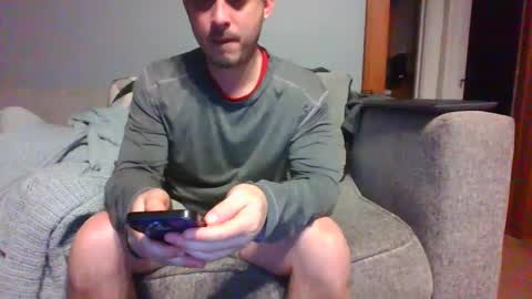 Snapshot of blaw_1321 chatting on February 16, 4:53 am blaw_1321 online show from February 16, 4:53 am