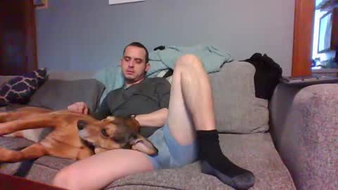 Snapshot of blaw_1321 chatting on February 13, 2:09 pm blaw_1321 online show from February 13, 2:09 pm