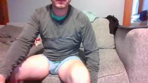 Snapshot of blaw_1321 chatting on February 13, 6:59 pm blaw_1321 online show from February 13, 6:59 pm