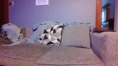 Snapshot of blaw_1321 chatting on February 23, 10:42 pm blaw_1321 online show from February 23, 10:42 pm
