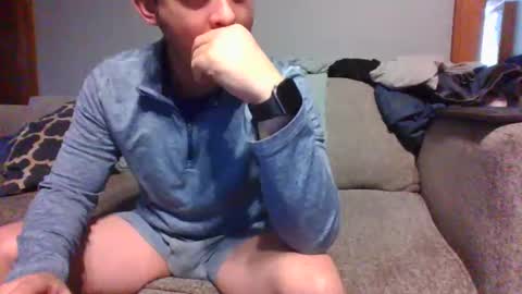 Snapshot of blaw_1321 chatting on February 28, 7:03 pm blaw_1321 online show from February 28, 7:03 pm