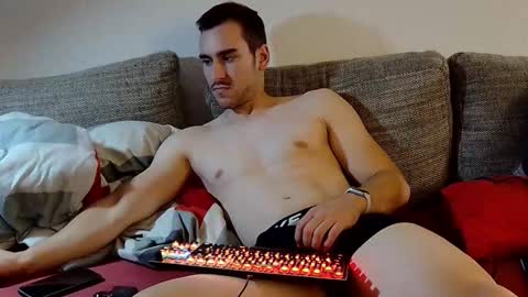 Honey online show from November 4, 3:57 pm