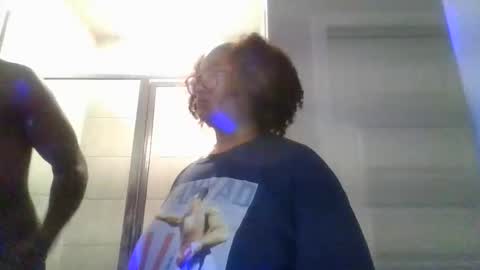 BLESSICA  EDDIE LOVE online show from April 17, 4:04 am