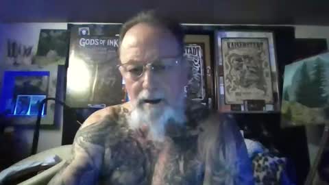 blindsurfer780299 online show from January 13, 6:32 am