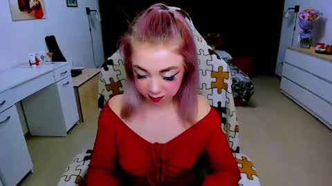 Nicole online show from January 31, 7:39 am