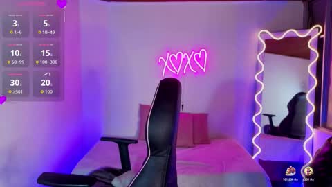 blithz_tay online show from October 18, 11:25 am