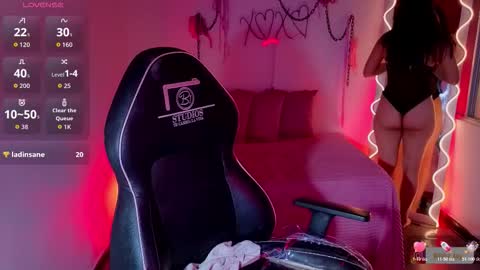 blithz_tay online show from November 4, 11:44 am