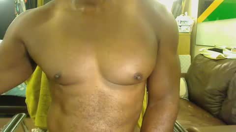 Snapshot of blkbiguncut10462 chatting on September 13, 10:17 am blkbiguncut10462 online show from September 13, 10:17 am