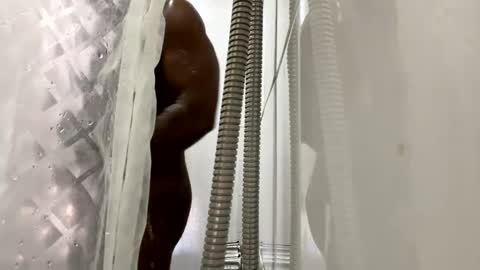 Snapshot of blkbiguncut10462 chatting on February 24, 6:15 pm blkbiguncut10462 online show from February 24, 6:15 pm