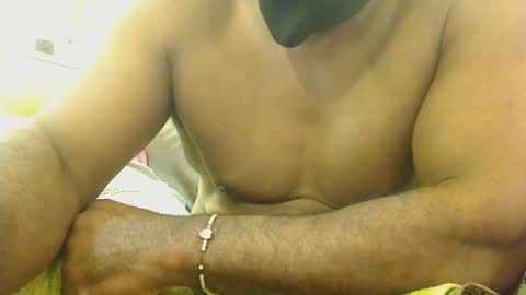 Snapshot of blkbiguncut10462 chatting on February 16, 11:37 pm blkbiguncut10462 online show from February 16, 11:37 pm