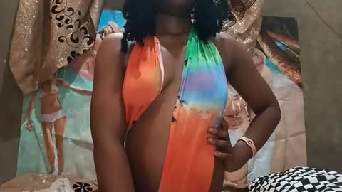 Lola online show from February 16, 11:52 am