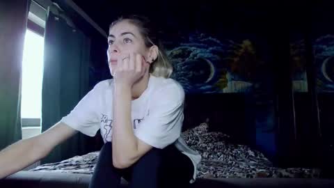 blonde4pasion online show from October 14, 12:19 pm