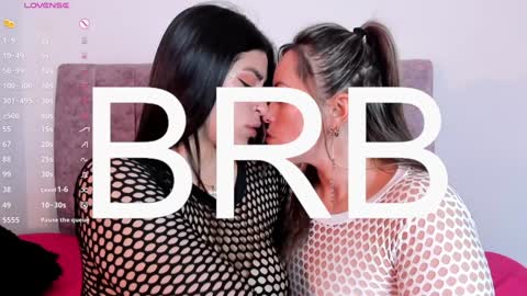 Esperancita and Karina online show from February 7, 2:15 pm