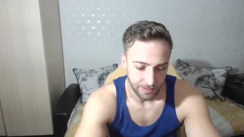 Snapshot of blondeagle chatting on January 6, 4:34 pm Mr Blond online show from January 6, 4:34 pm