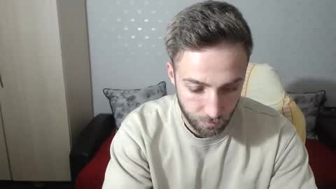 Snapshot of blondeagle chatting on January 22, 6:52 pm Mr Blond online show from January 22, 6:52 pm