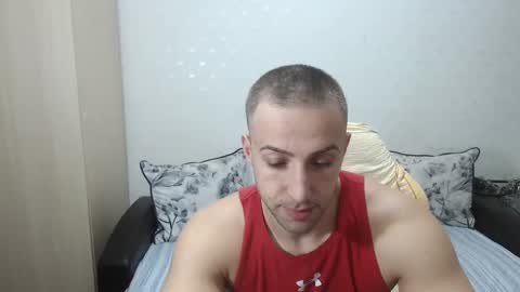 Snapshot of blondeagle chatting on January 28, 8:25 am Mr Blond online show from January 28, 8:25 am