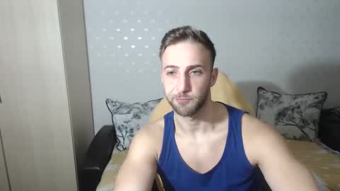 Snapshot of blondeagle chatting on January 7, 7:06 pm Mr Blond online show from January 7, 7:06 pm