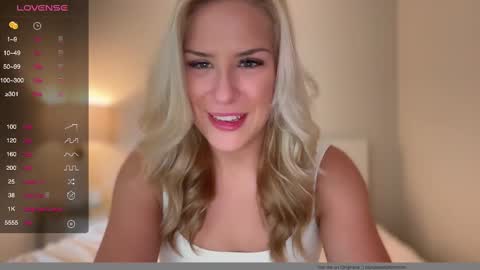 Ella Andersonn online show from March 1, 8:42 pm