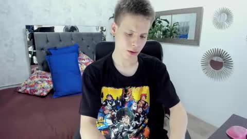 Snapshot of blondie_lover69 chatting on March 5, 11:38 am Maleeth online show from March 5, 11:38 am