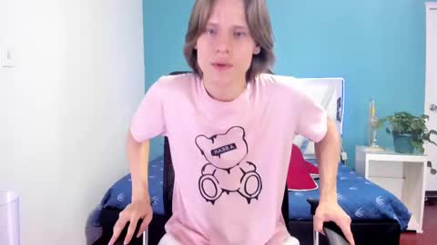 Snapshot of blondie_lover69 chatting on January 21, 6:23 pm Maleeth online show from January 21, 6:23 pm