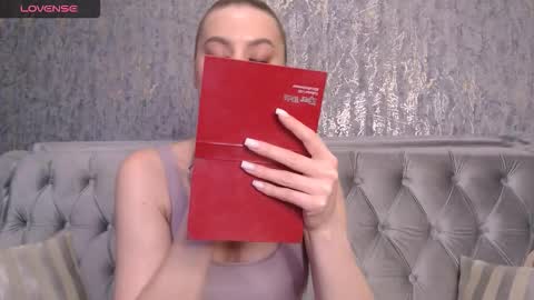 Helen online show from October 24, 10:54 pm