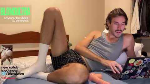 blondultra online show from June 16, 7:29 pm