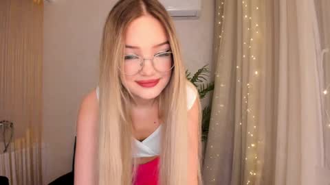 Sophia online show from January 29, 3:47 pm