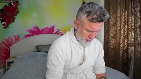 Nico online show from December 18, 7:03 am