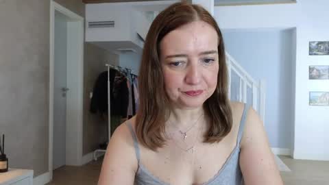 blue_angel_sweet online show from April 3, 3:24 am